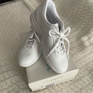 Easy Spirit walking sneakers size 6